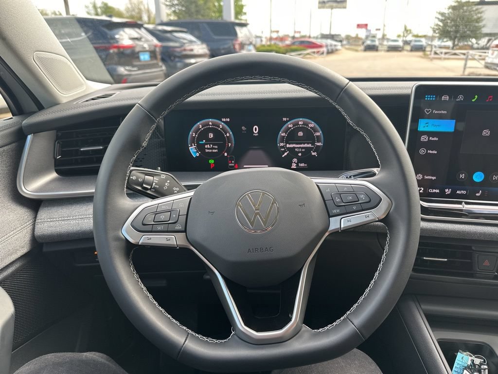 New 2026 Volkswagen Tiguan S FWD image 8