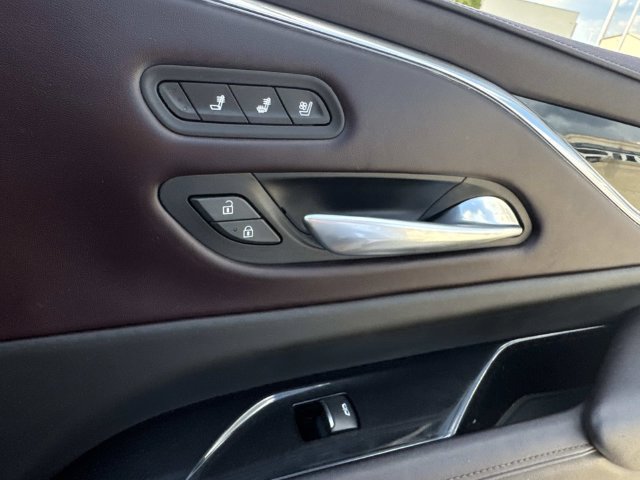 Certified 2024 Cadillac Escalade ESV Sport Platinum w/ LPO, ONYX Package AWD/4WD image 10