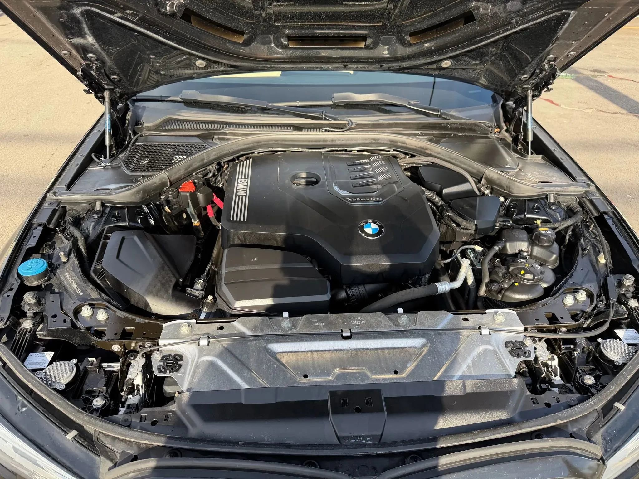 Used 2022 BMW 330i xDrive Sedan w/ Driving Assistance Package image 24