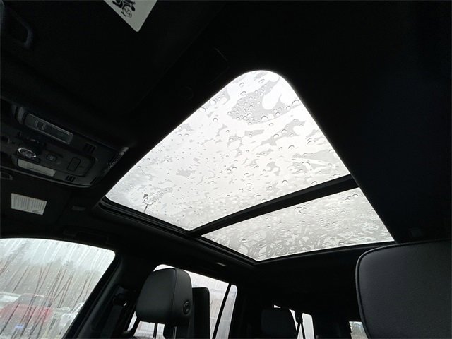 Used 2021 GMC Yukon XL Denali w/ Denali Premium Package image 18