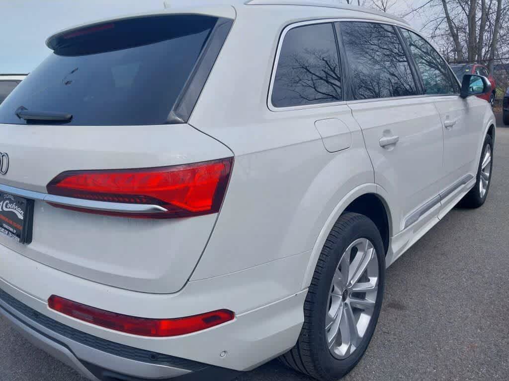 Used 2025 Audi Q7 3.0T Premium Plus AWD/4WD image 23