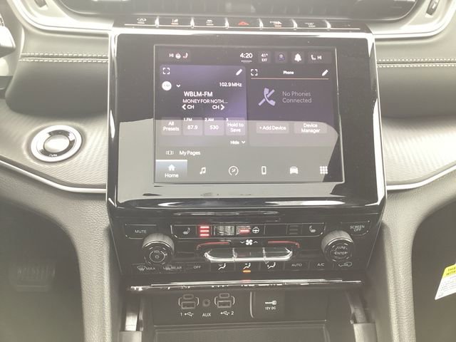 New 2025 Jeep Grand Cherokee Laredo X w/ Luxury Tech Group I image 12