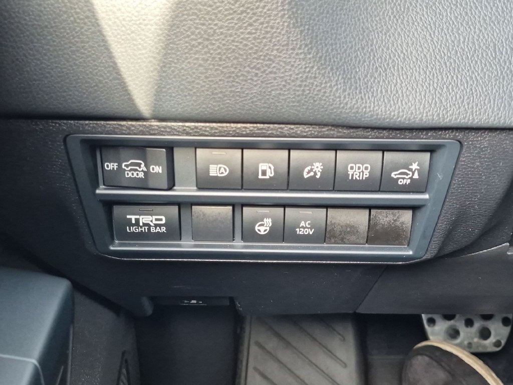 Used 2026 Toyota Sequoia TRD Pro AWD/4WD image 35