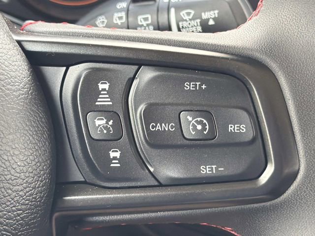 Used 2025 Jeep Wrangler Unlimited Rubicon AWD/4WD image 23