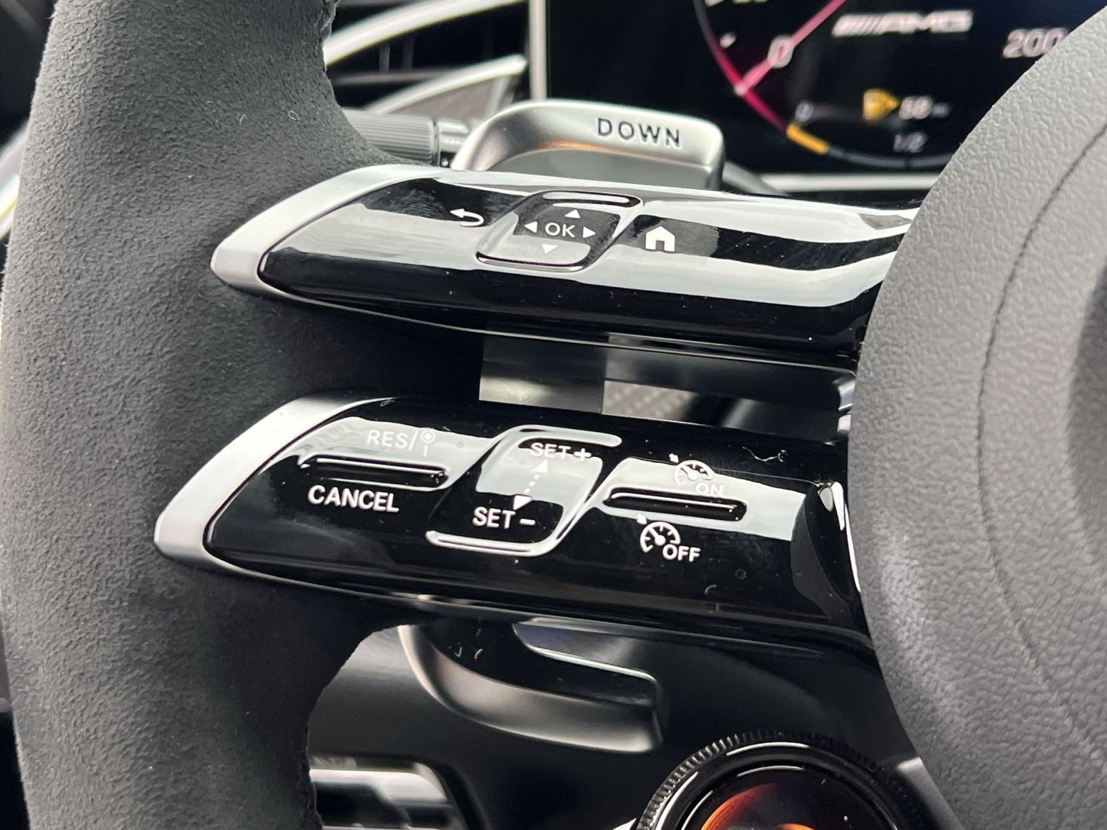 New 2026 Mercedes-Benz E 53 AMG e 4MATIC Sedan image 41