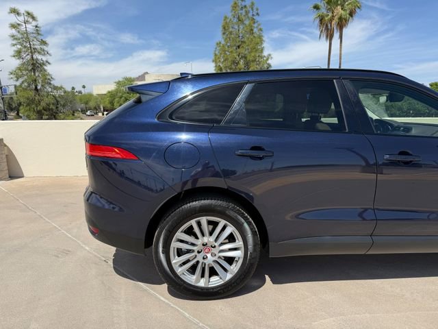 Used 2019 Jaguar F-PACE Prestige image 26