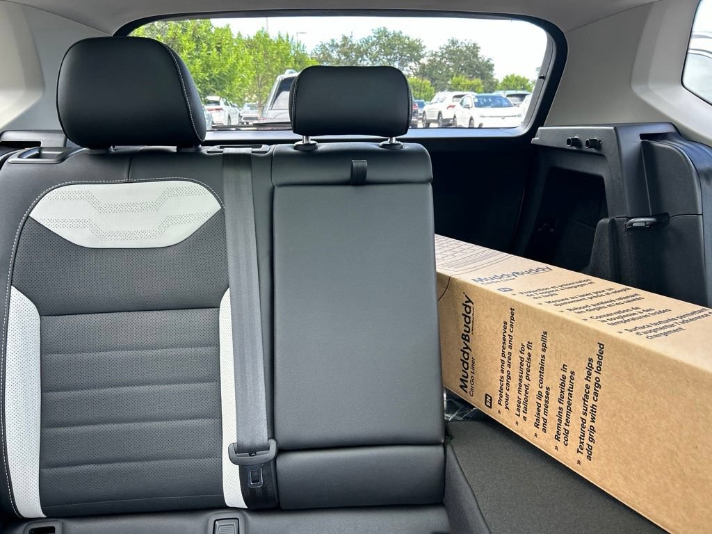 New 2026 Volkswagen Taos SEL AWD/4WD image 13