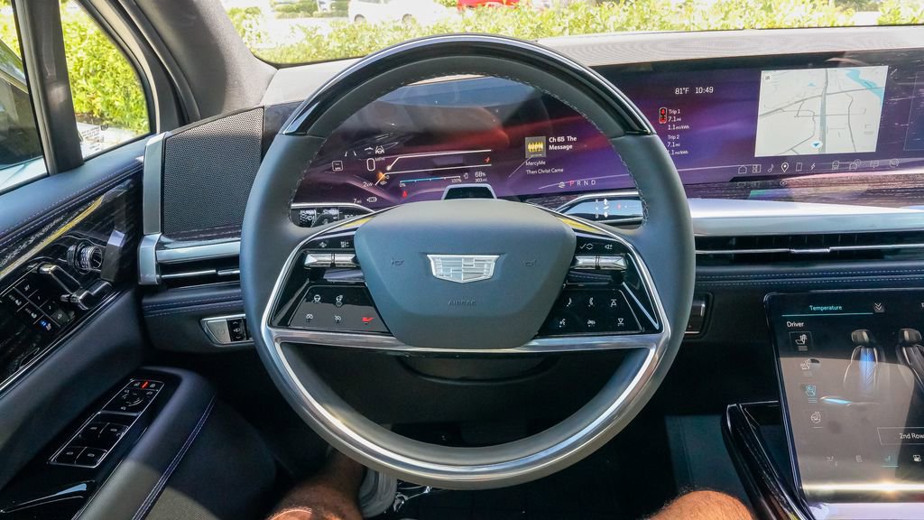 New 2026 Cadillac Escalade IQ Luxury 1 image 12