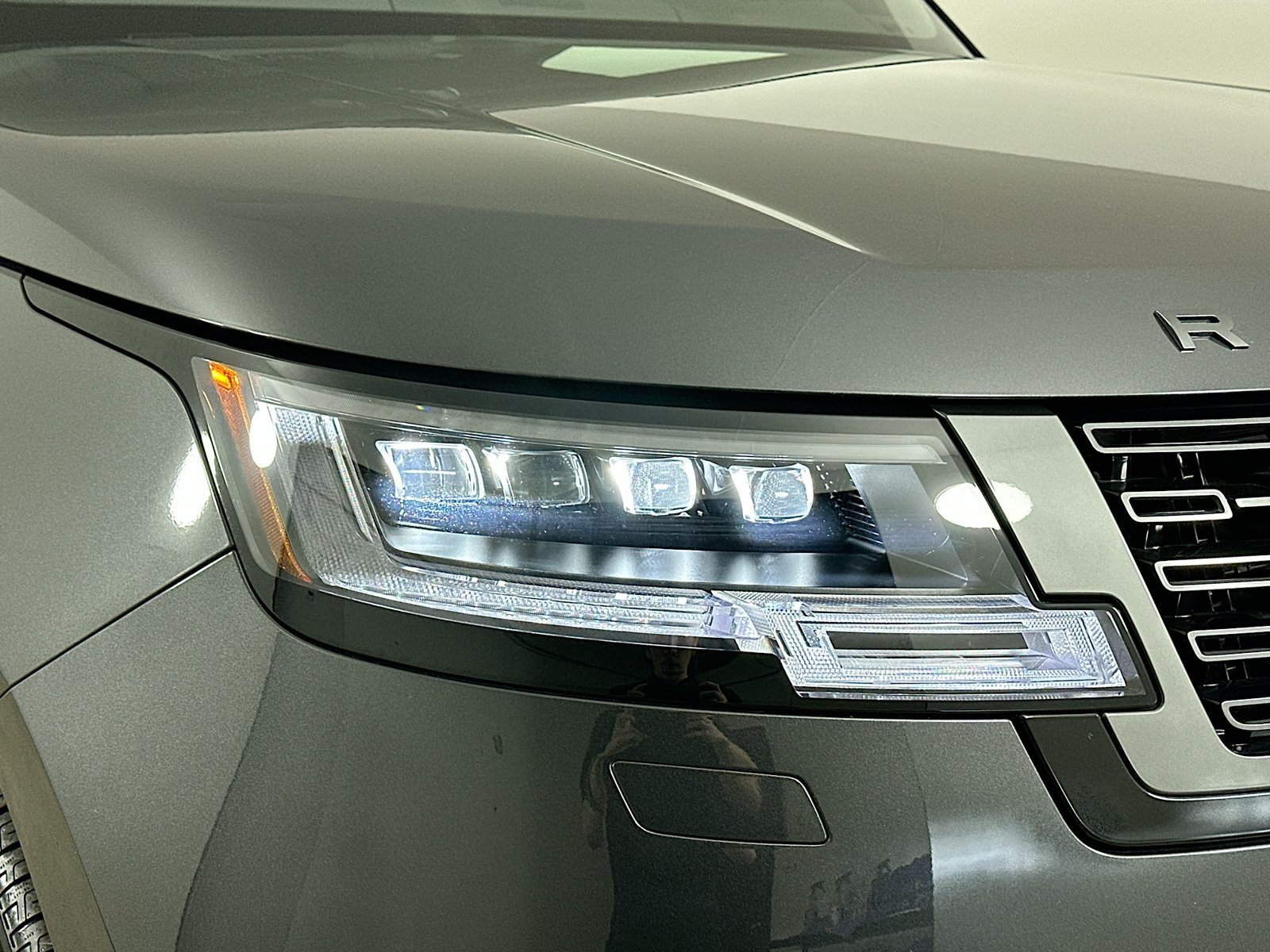 New 2026 Land Rover Range Rover SE AWD/4WD image 9