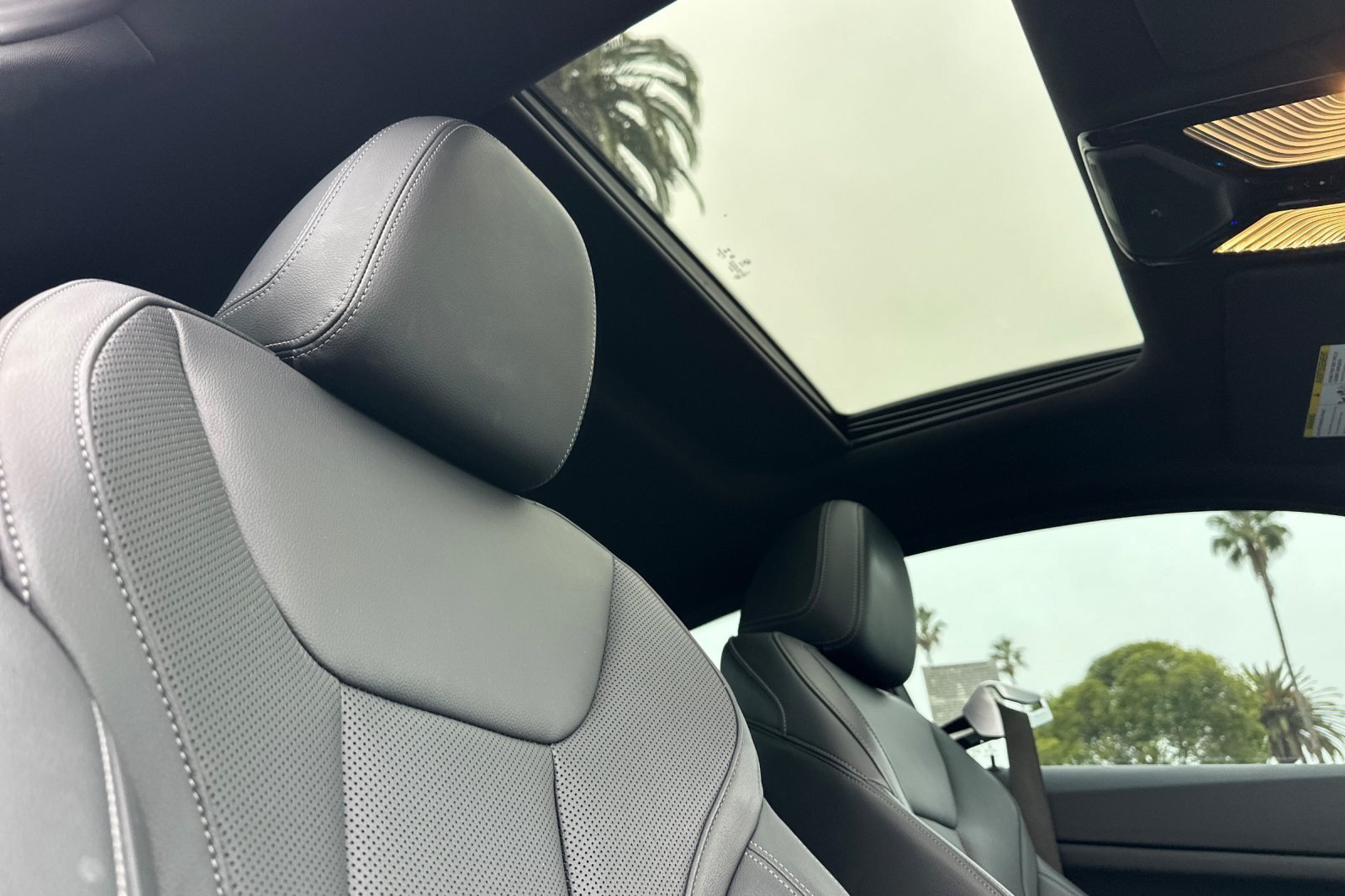 Used 2023 BMW M440i Coupe w/ Premium Package RWD image 13