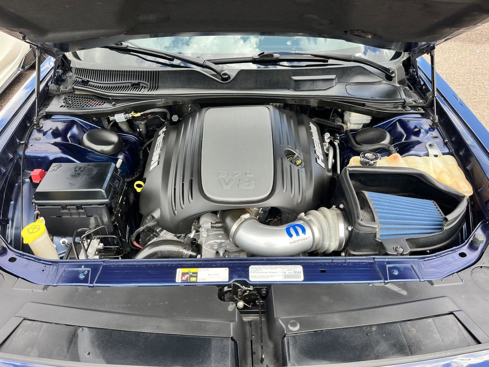 Used 2014 Dodge Challenger R/T image 31