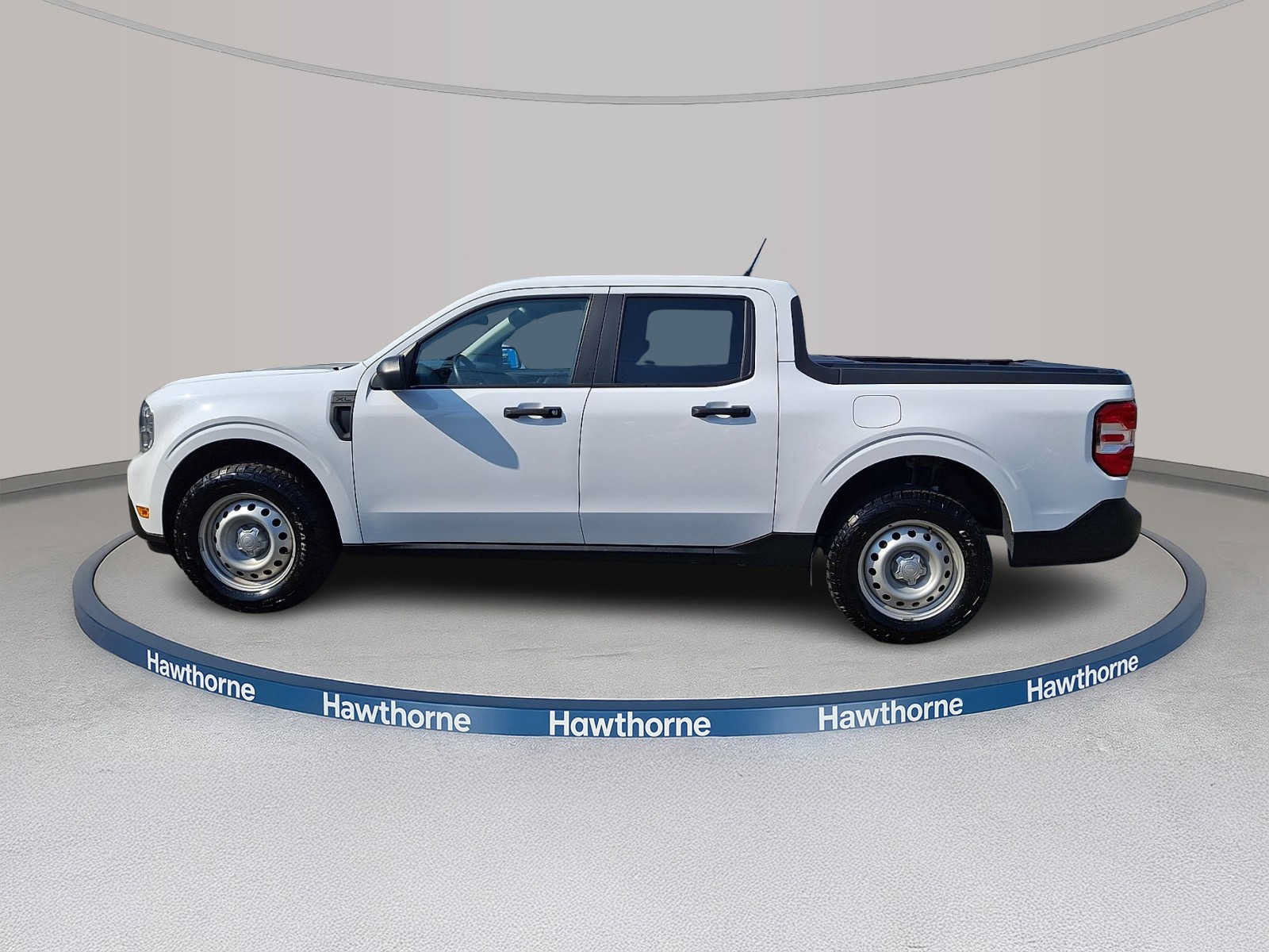 Used 2024 Ford Maverick XL FWD image 7