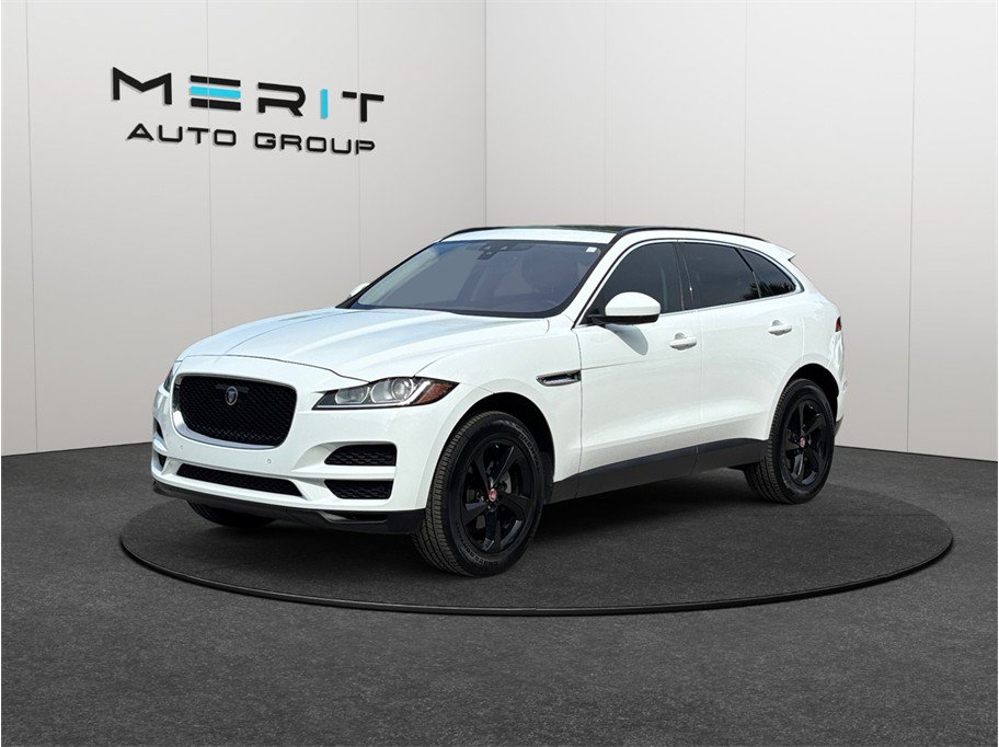 Used 2019 Jaguar F-PACE Premium AWD/4WD image 4
