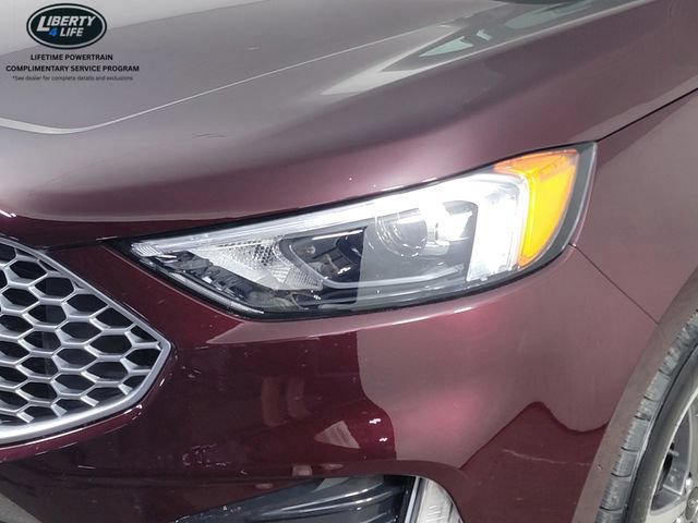 Used 2024 Ford Edge SEL w/ Convenience Package AWD/4WD image 9