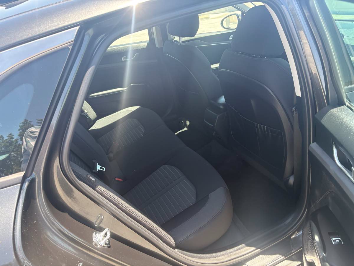 Used 2026 Kia K5 LXS FWD image 12