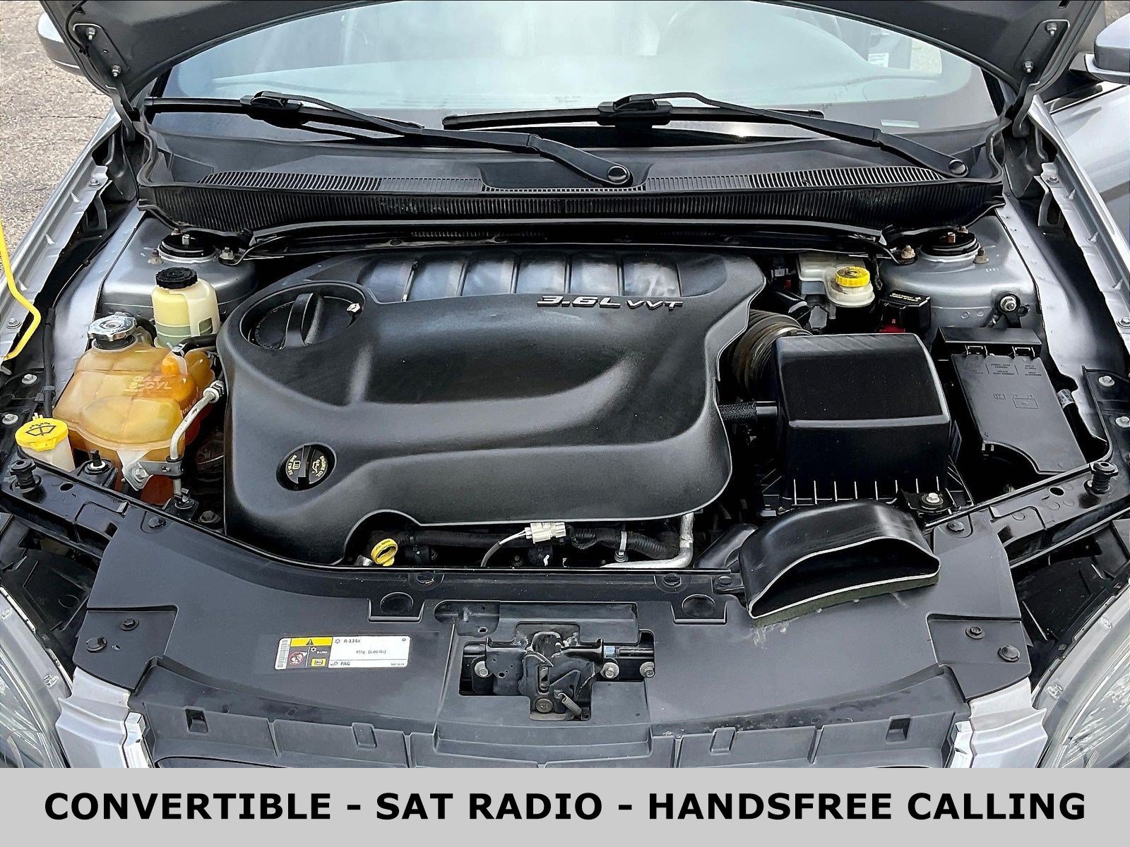 Used 2014 Chrysler 200 S FWD image 29