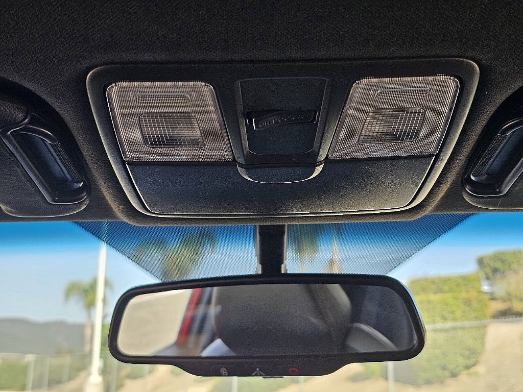 Used 2016 Hyundai Veloster Turbo image 28