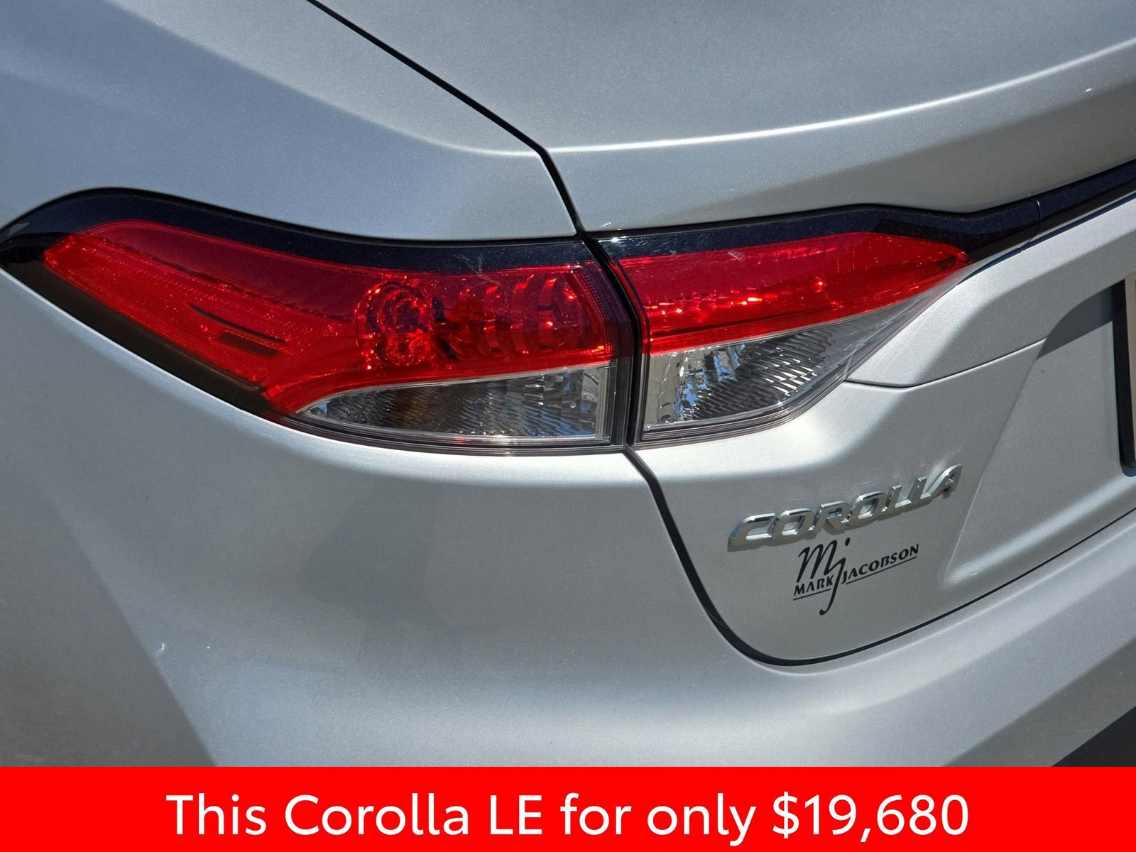 Used 2024 Toyota Corolla LE FWD image 39