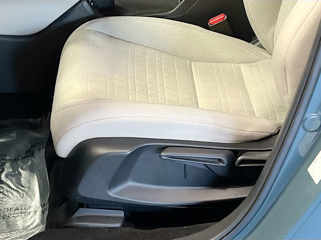 Used 2025 Honda HR-V LX image 18
