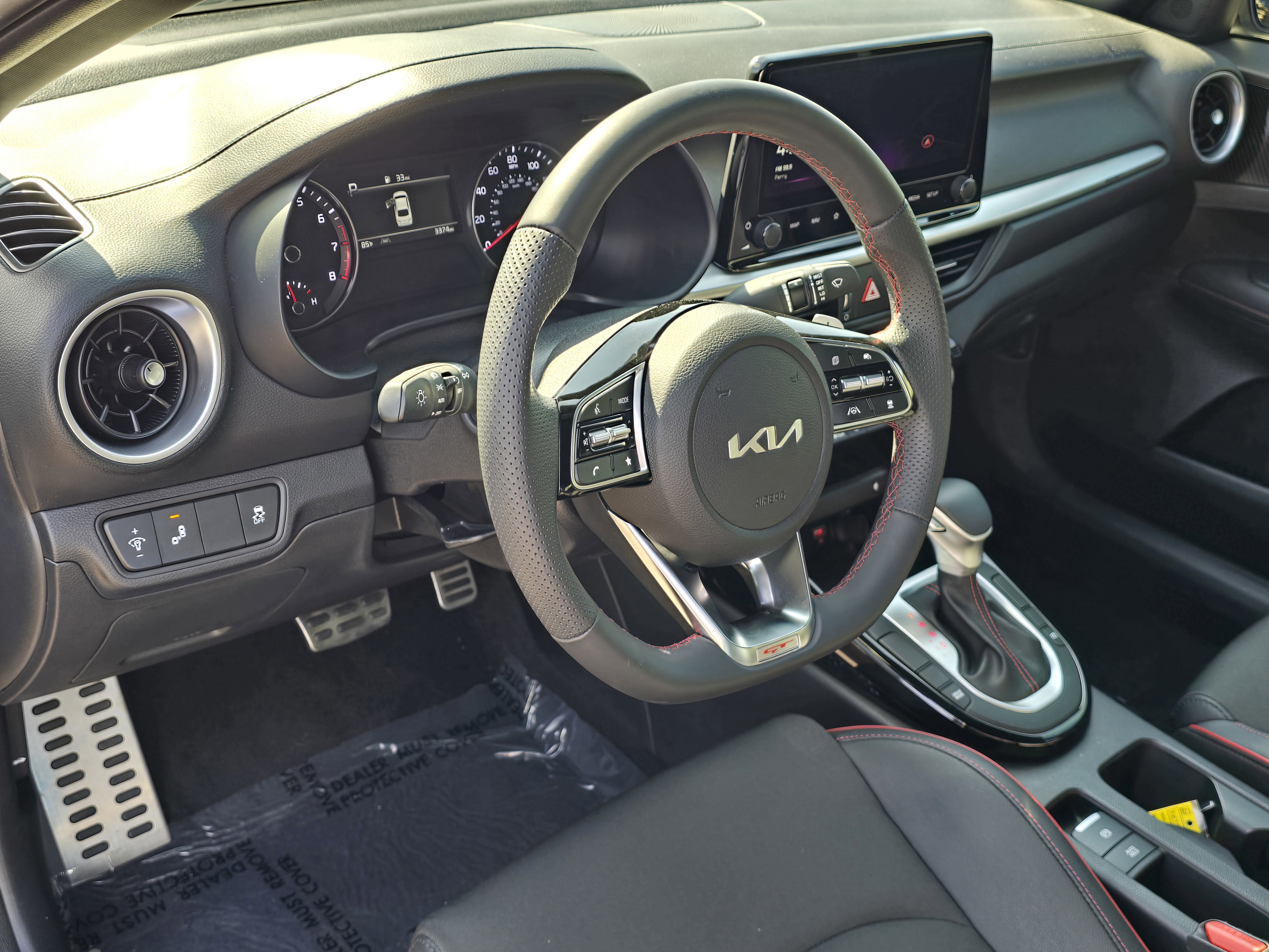 New 2024 Kia Forte GT image 17