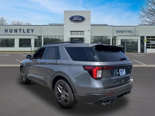 Used 2025 Ford Explorer ST w/ Sun And Sound Package AWD/4WD image 6