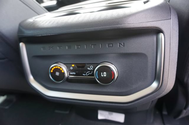 New 2027 Ford Expedition Active RWD image 18