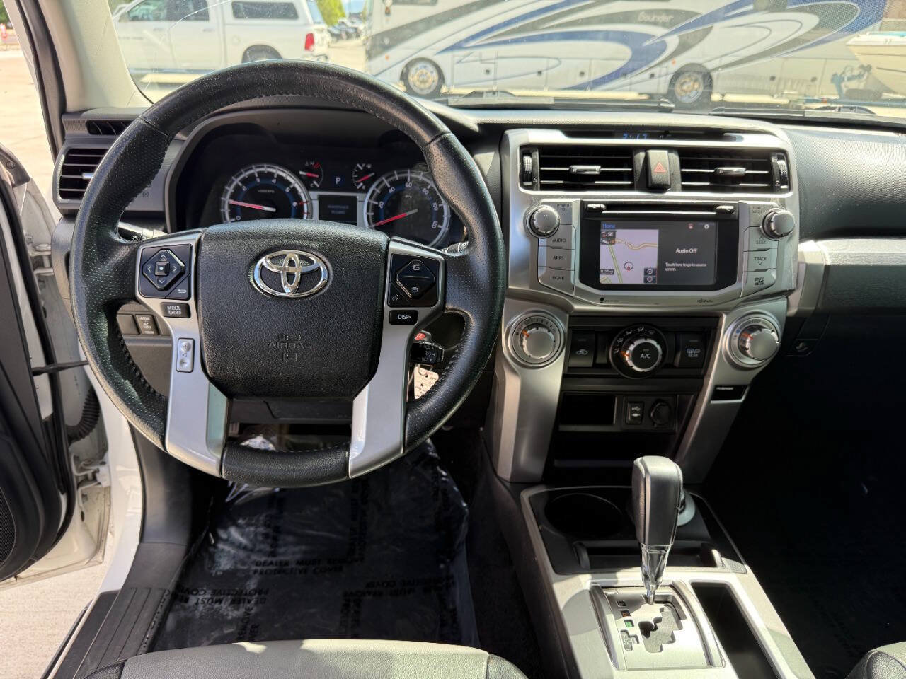 Used 2015 Toyota 4Runner SR5 Premium AWD/4WD image 35