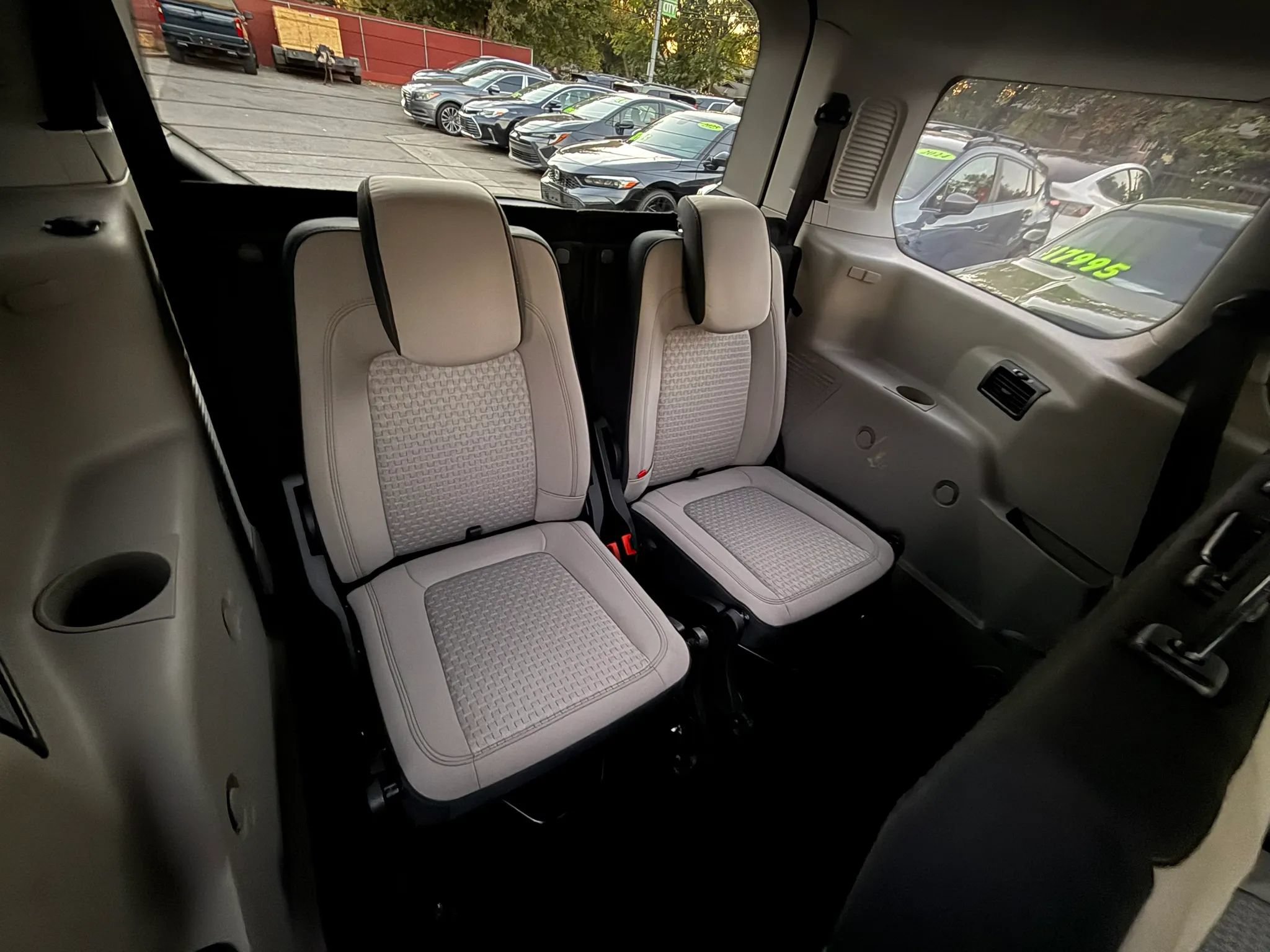 Used 2023 Ford Transit Connect XLT FWD image 17