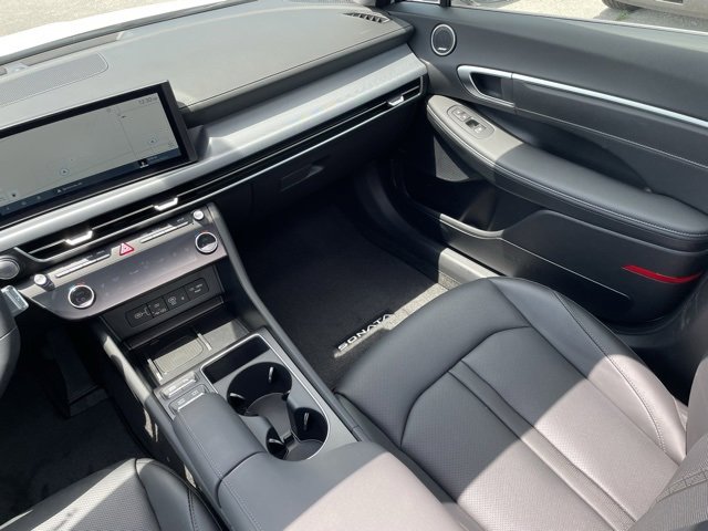 New 2025 Hyundai Sonata Limited image 25