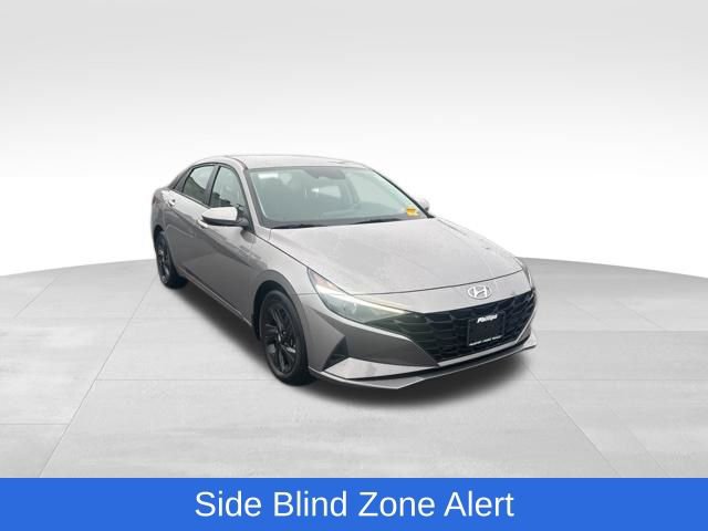 Used 2023 Hyundai Elantra SEL image 6
