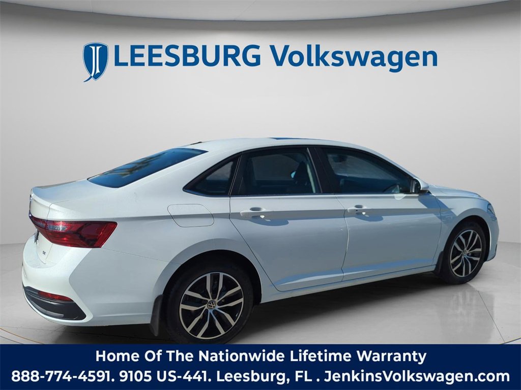 New 2026 Volkswagen Jetta SE image 5