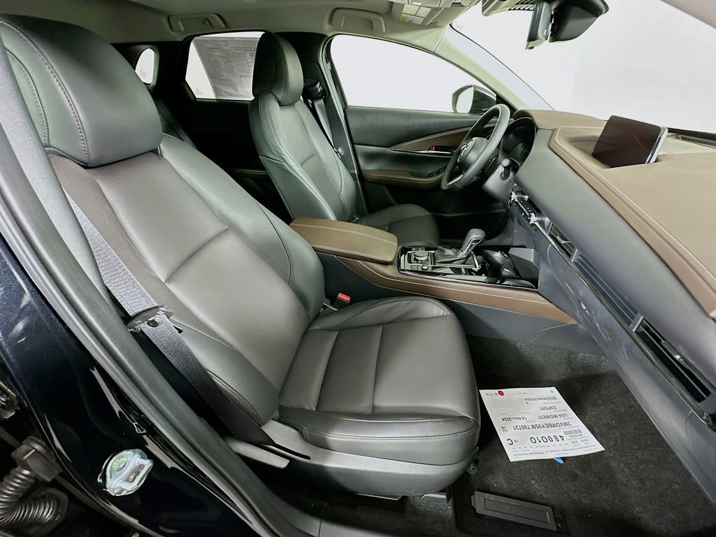 New 2025 MAZDA CX-30 2.5 Turbo w/ Premium Plus Pkg image 35