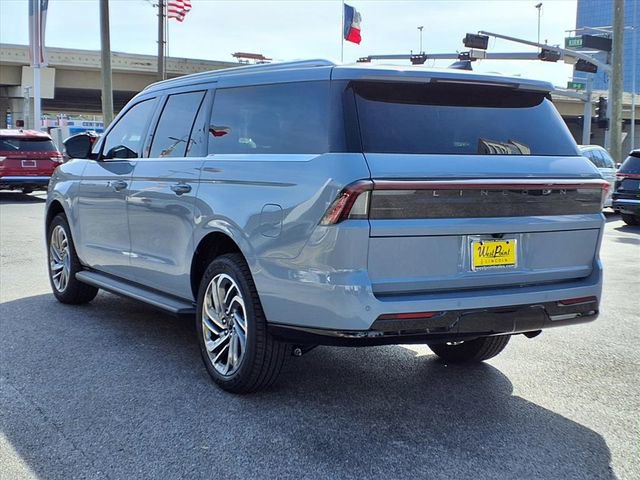 New 2026 Lincoln Navigator L Premier image 4