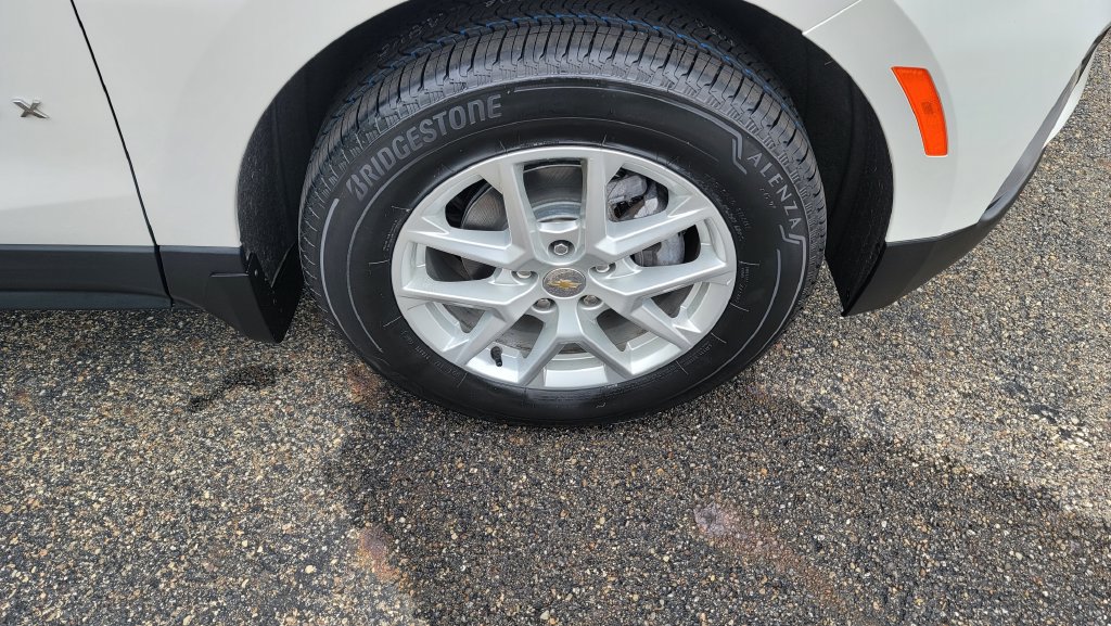 Used 2022 Chevrolet Equinox LT AWD/4WD image 15
