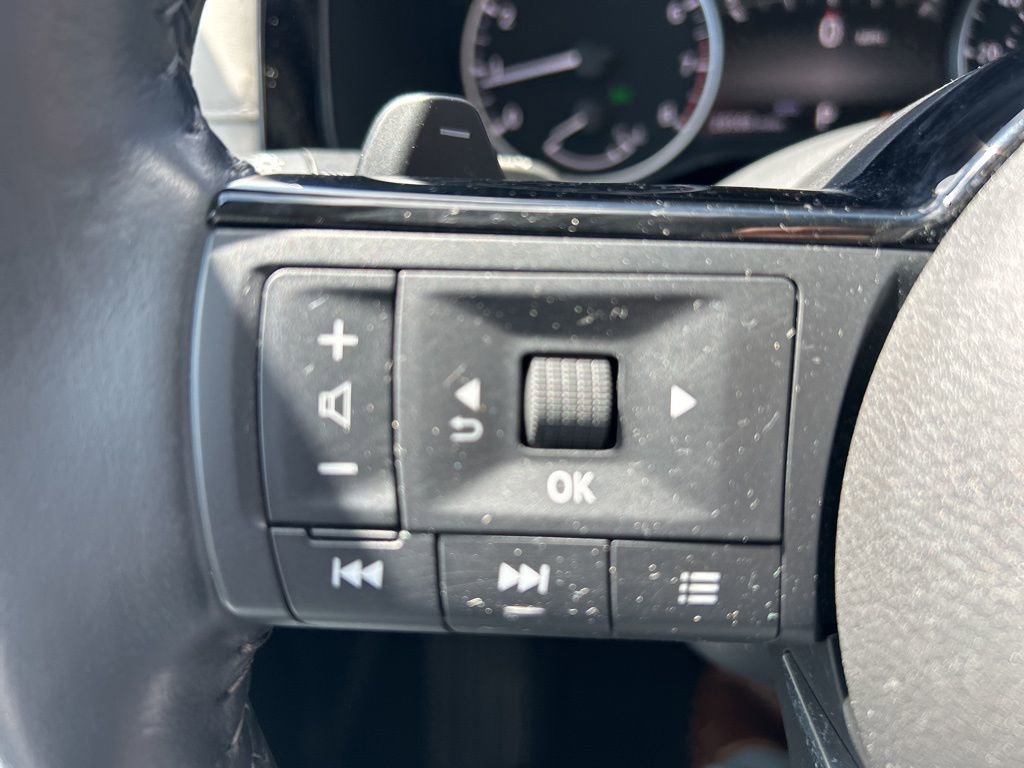 Certified 2023 Nissan Pathfinder SL AWD/4WD image 17