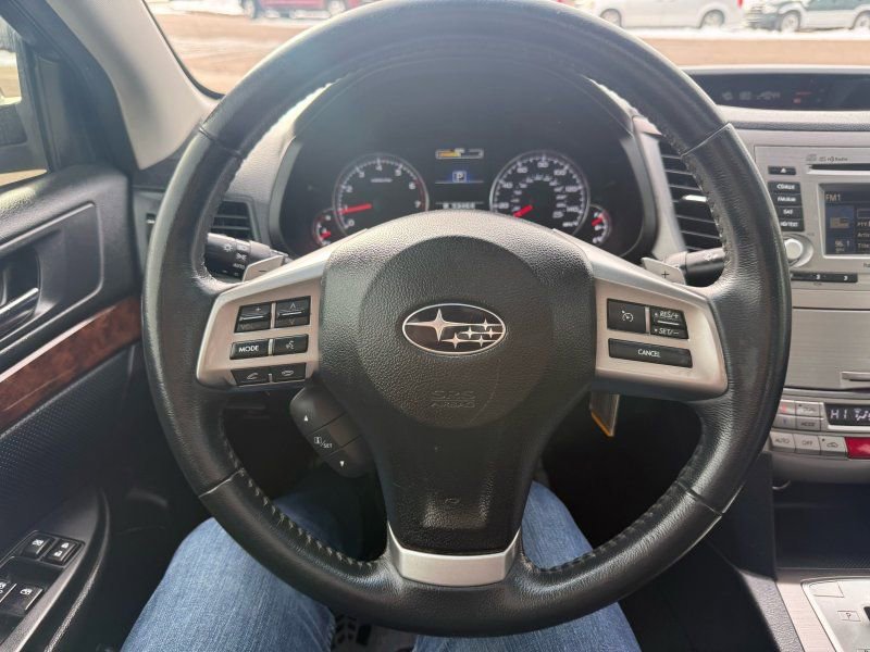 Used 2014 Subaru Legacy 2.5i Limited image 17