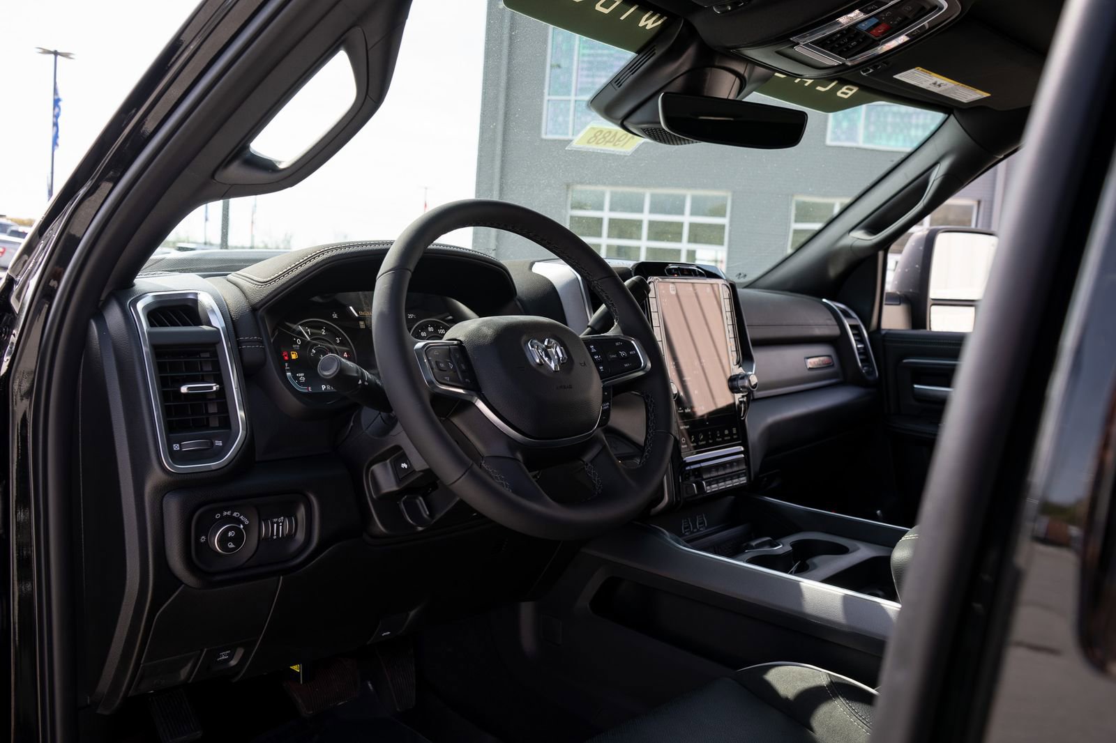 New 2026 RAM 2500 Laramie w/ Night Edition AWD/4WD image 24