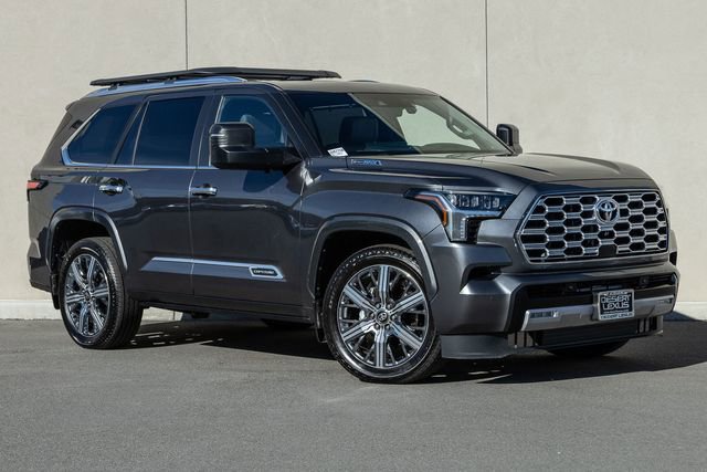 Used 2026 Toyota Sequoia Capstone w/ Tow Technology Package image 19