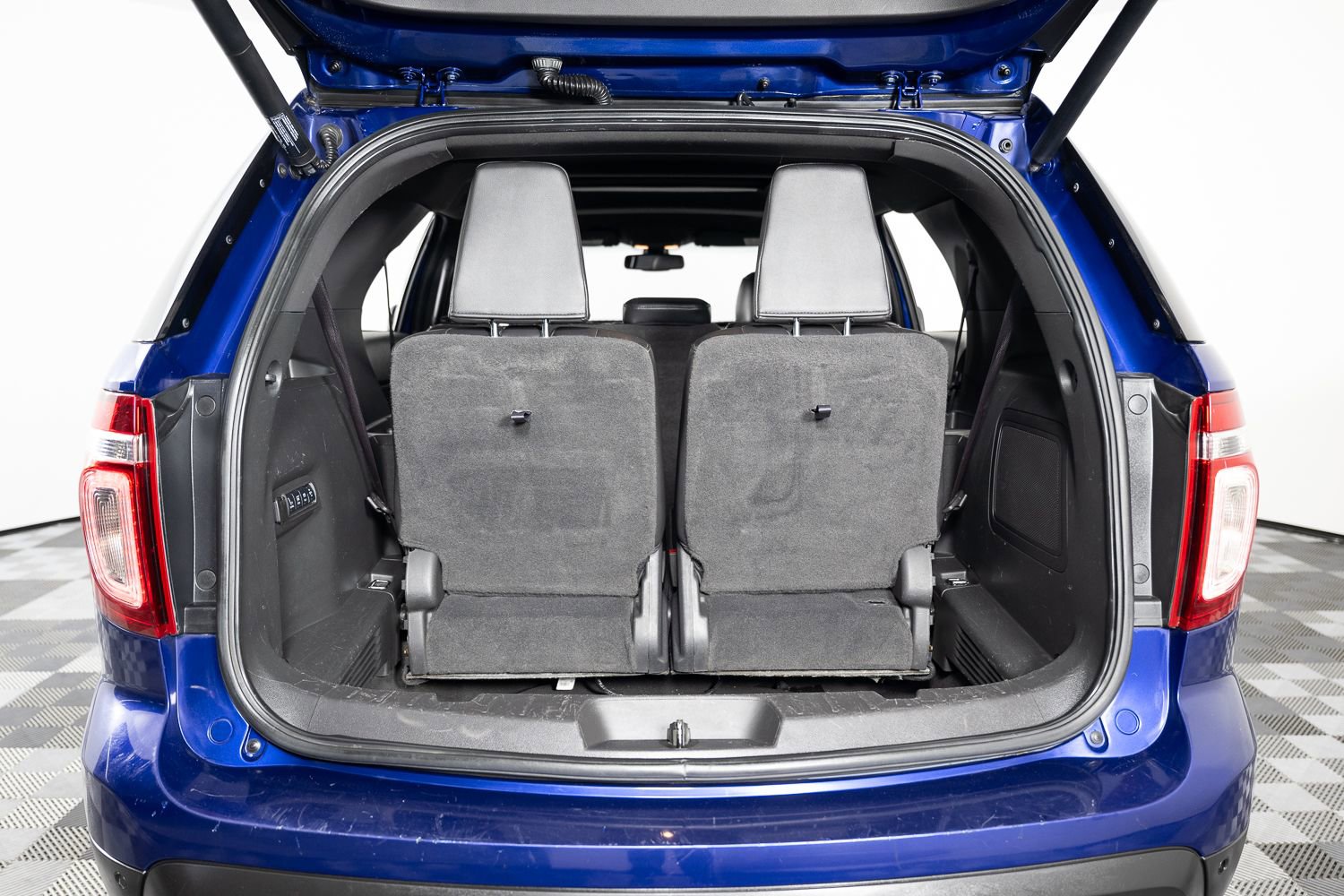 Used 2013 Ford Explorer Limited image 19