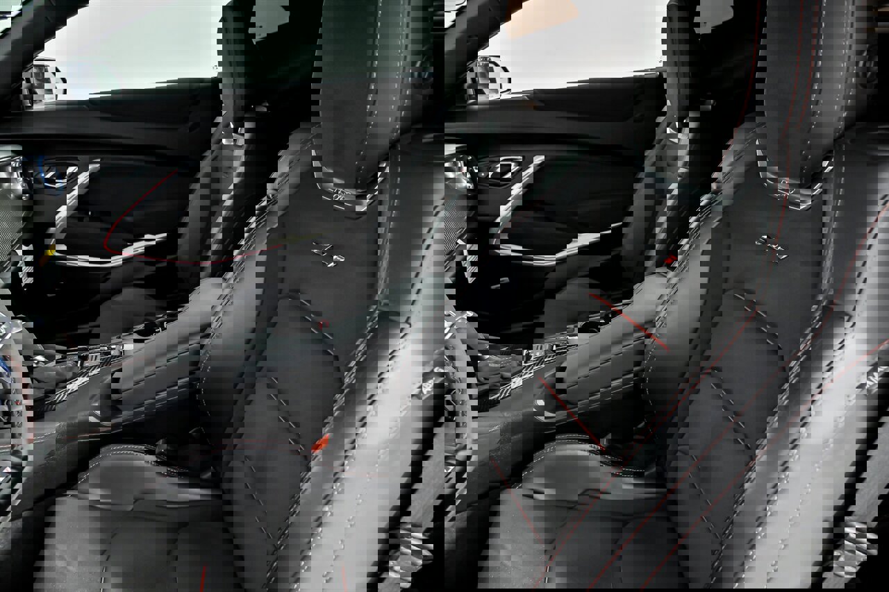 Used 2021 Chevrolet Camaro ZL1 image 23