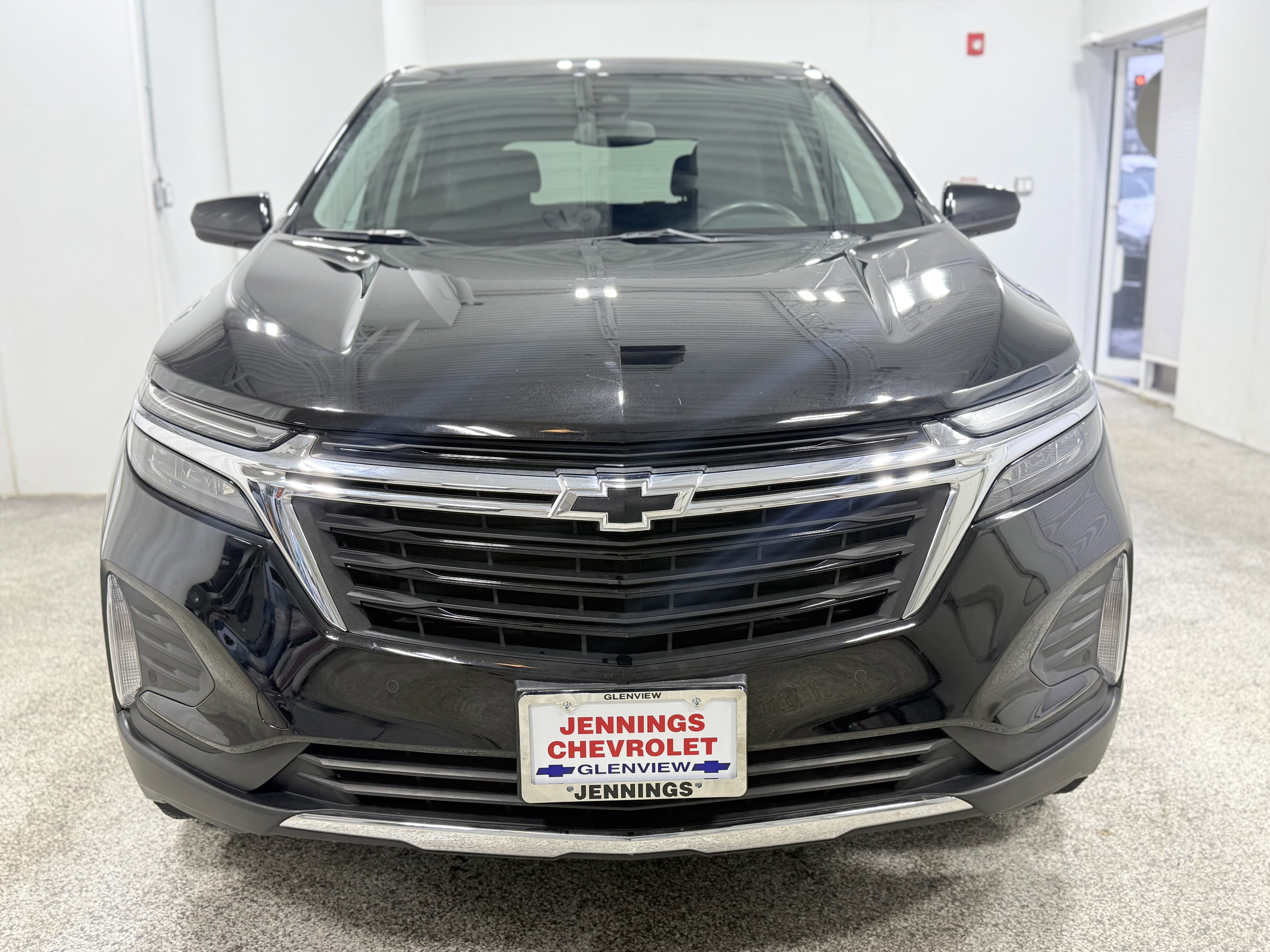 Certified 2023 Chevrolet Equinox LT image 2