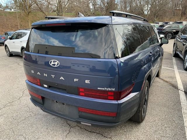 Certified 2025 Hyundai Santa Fe SEL image 4