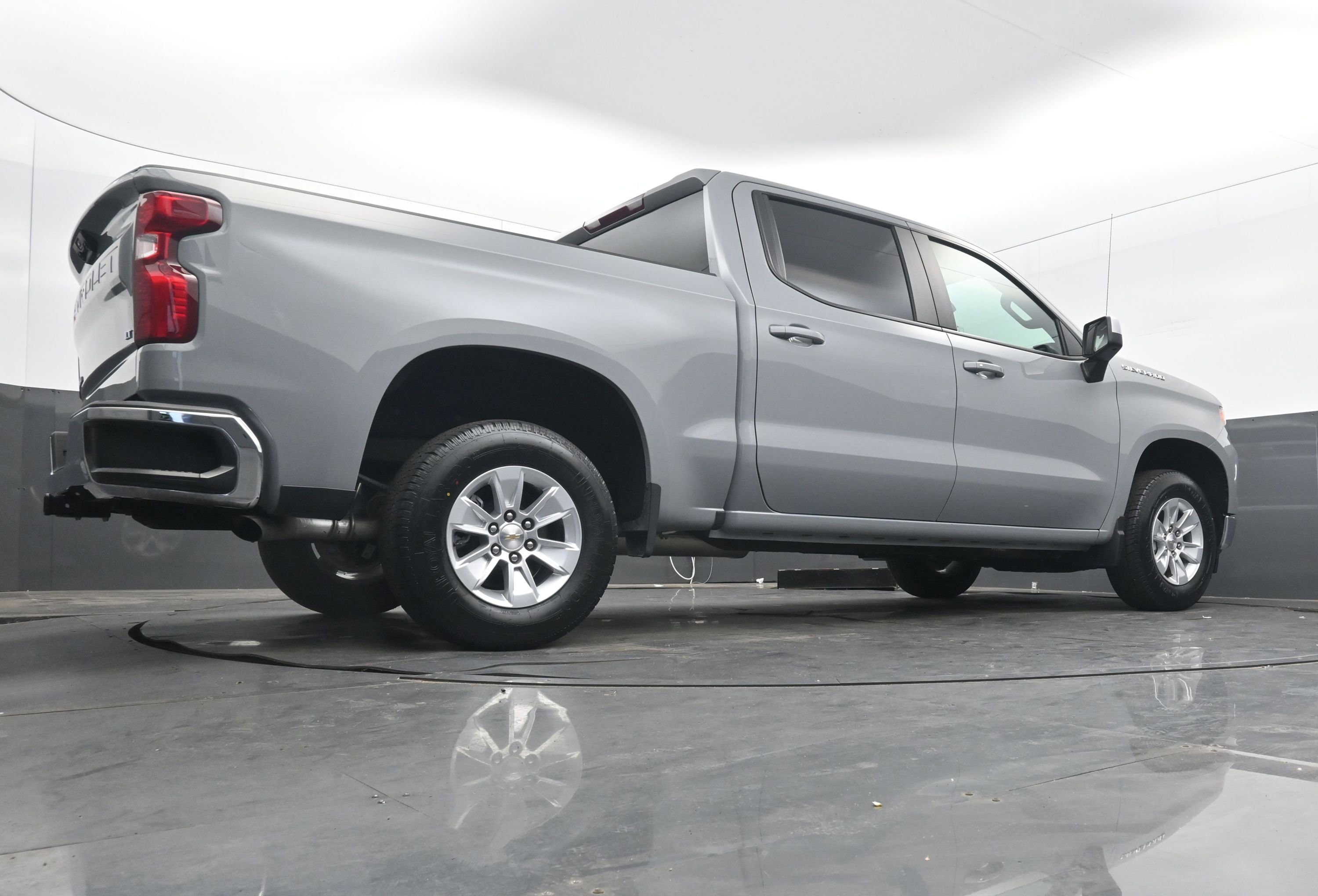Used 2024 Chevrolet Silverado 1500 LT w/ Protection Package image 28