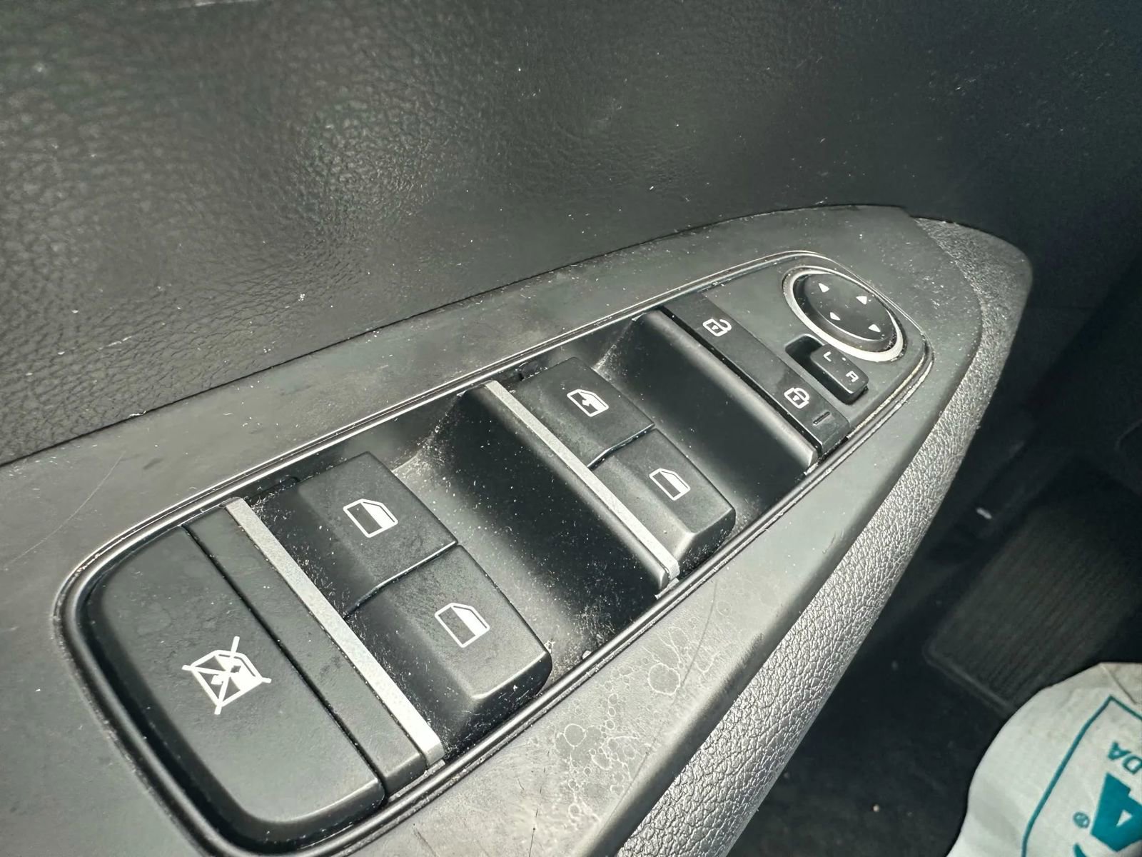 Used 2023 Kia Forte LXS image 22