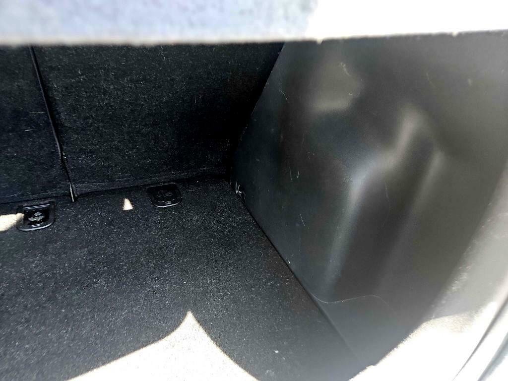 Used 2011 Hyundai Accent GS image 37