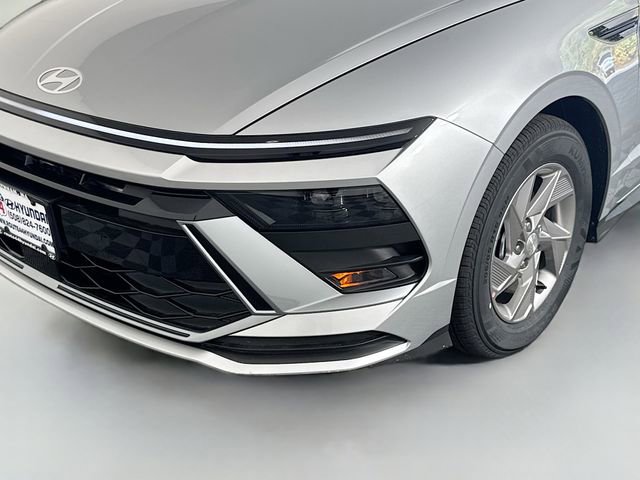 Used 2026 Hyundai Sonata SE image 9