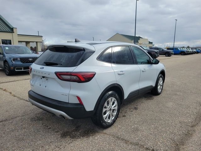 Used 2025 Ford Escape Active image 21
