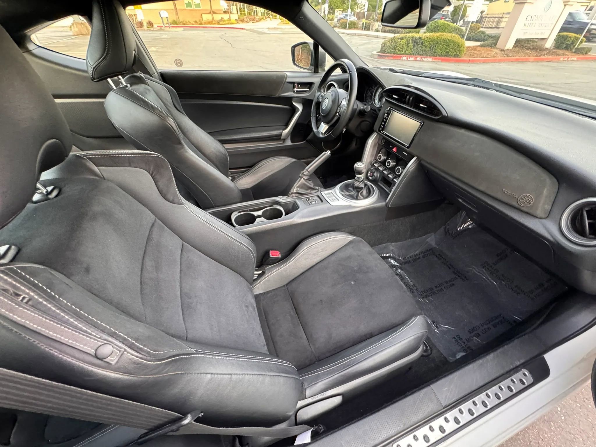 Used 2018 Toyota 86 image 12