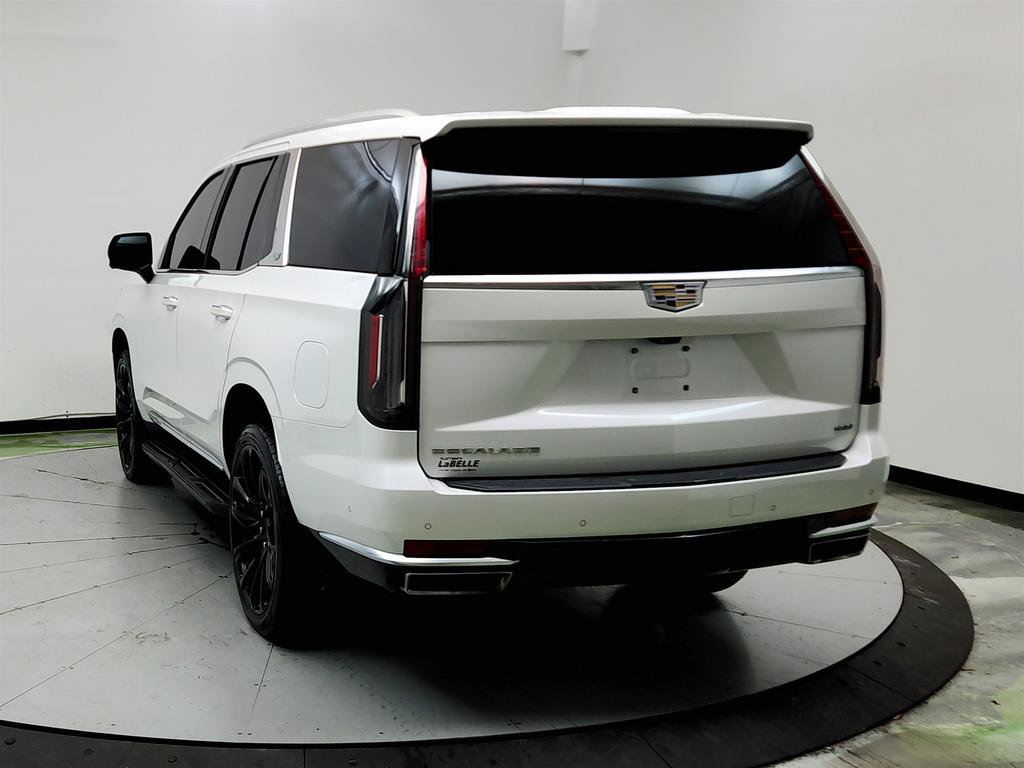 Used 2021 Cadillac Escalade Premium Luxury w/ LPO, Illumination Package AWD/4WD image 6