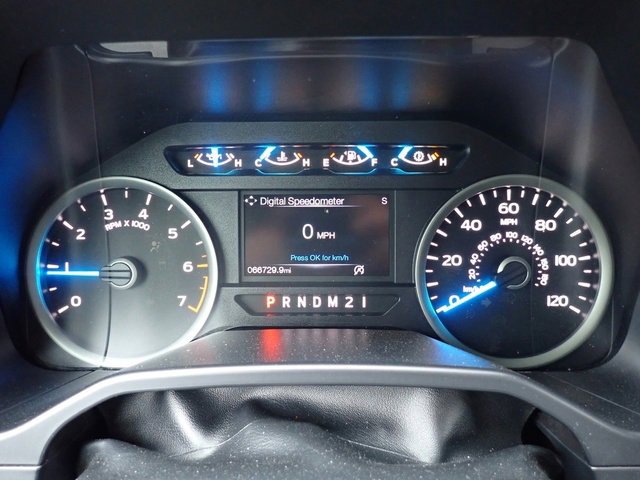 Used 2015 Ford F150 XLT w/ Equipment Group 302A Luxury image 15